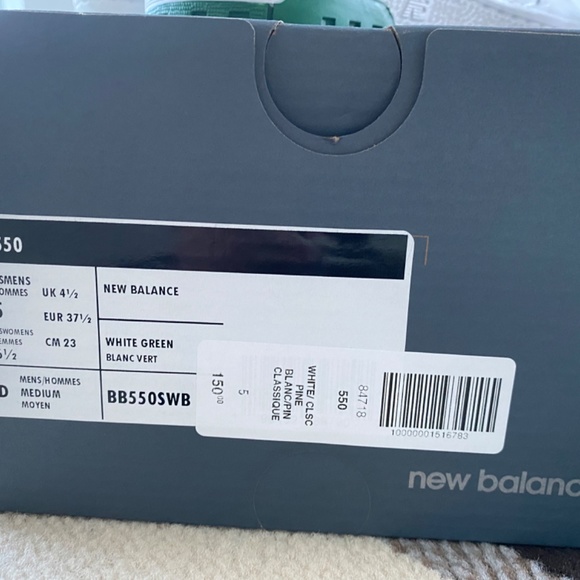 BRAND NEW! New Balance 550 White with classic pine and summer fog - Picture 7 of 7